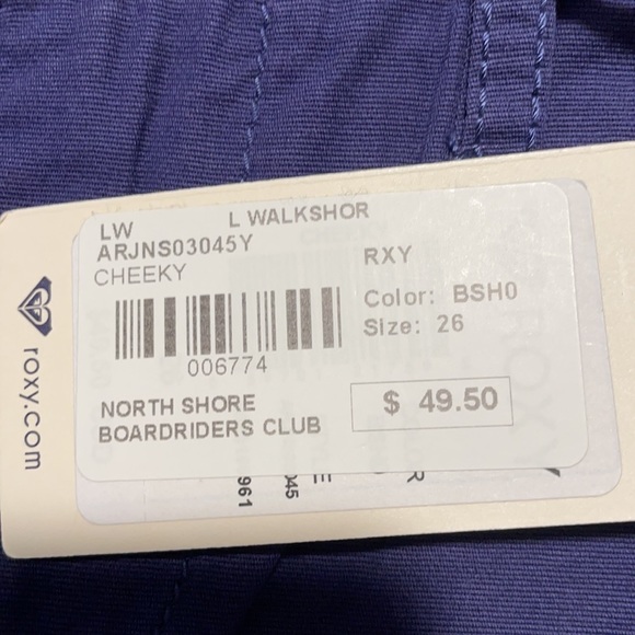 NWT- Roxy Shorts - Picture 5 of 5